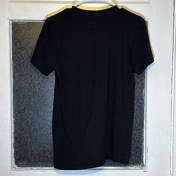 Gildan Kid’s Retro Black and Orange Snowboarding Silhouette Tshirt Size S - Picture 4 of 4